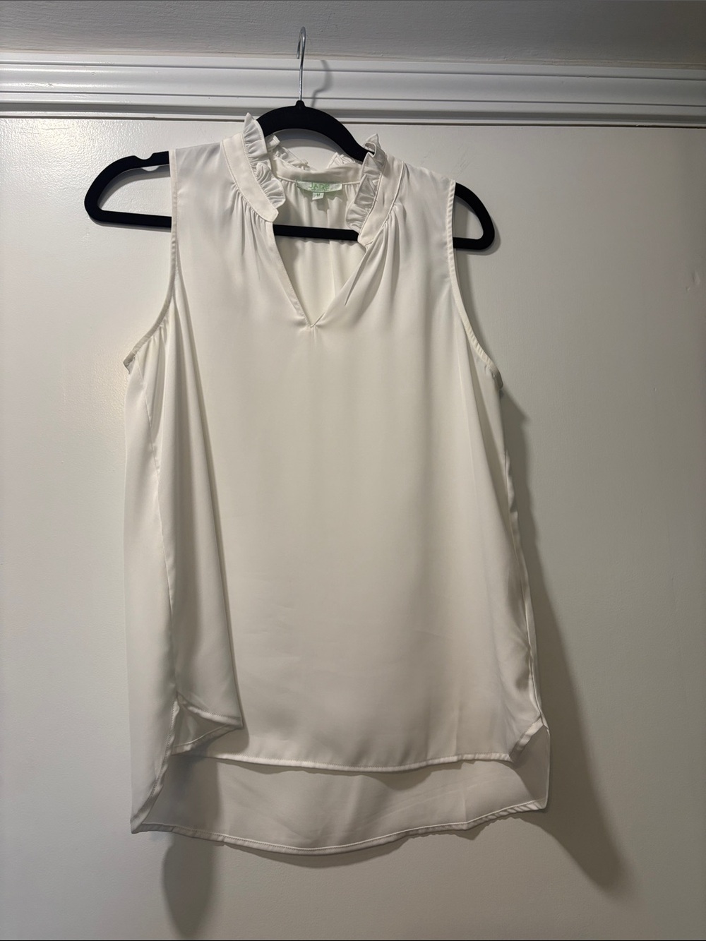 Ruffled V-Neck Sleeveless Camisole - White